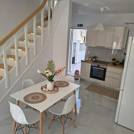 公寓 Rodini Ylia - Maisonette With Yard