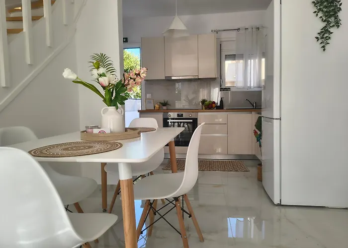 Rodini Ylia - Maisonette With Yard Апартаменты